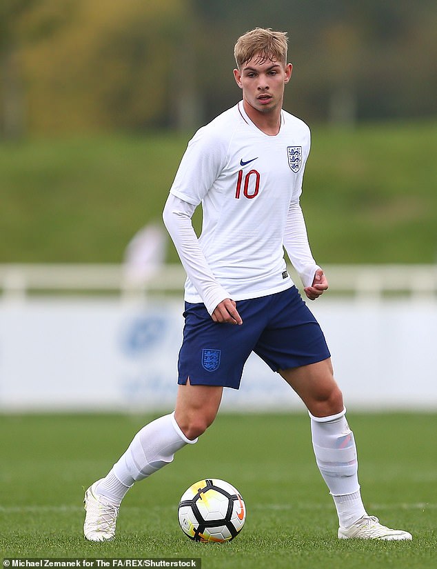 Nketiah and Smith Rowe makes starts for disappointing England u21s 2 Emile Smith Rowe on England duty