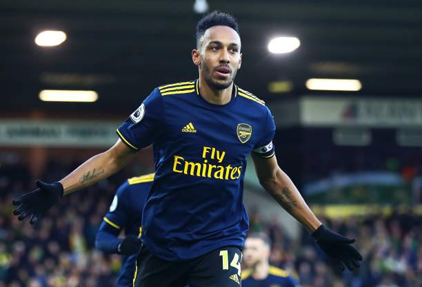 Aubameyang Captain 02