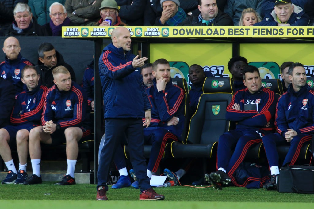 NORWICH, ENGLAND - DECEMBER 01: Interim Manager of Arsenal, Freddie Ljungberg next to Per Mertesacker during the Premier League match between Norwich City and Arsenal FC at Carrow Road on December 01, 2019, in Norwich, United Kingdom. (Photo by Stephen Pond/Getty Images)