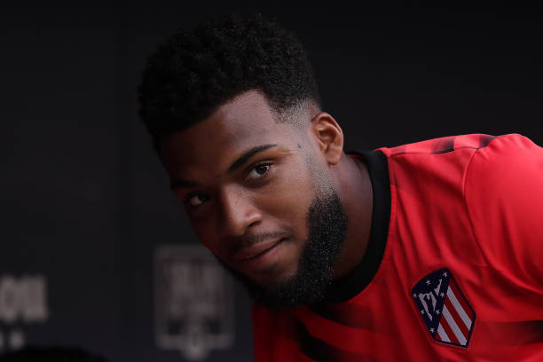 Arsenal rule themselves out of Thomas Lemar race 2 MADRID, SPAIN - OCTOBER 19: Thomas Lemar walks to the bench prior to start the Liga match between Club Atletico de Madrid and Valencia CF at Wanda Metropolitano on October 19, 2019 in Madrid, Spain. (Photo by Gonzalo Arroyo Moreno/Getty Images)