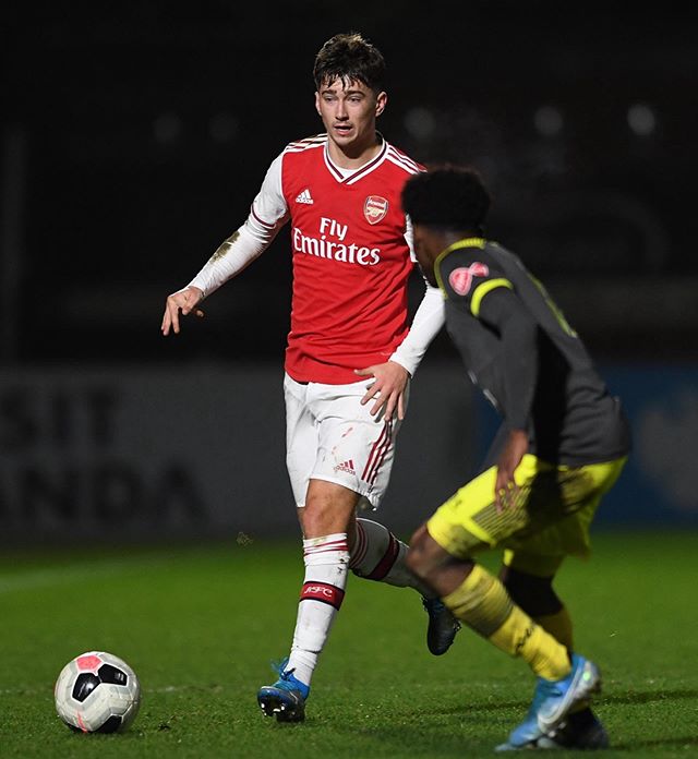 Alfie Matthews with Arsenal (Photo via Instagram)