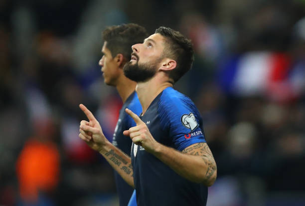 PARIS, FRANCE - NOVEMBER 14: Olivier Giroud of France celebrates after scoring his team's second goal during the UEFA Euro 2020 Qualifier between France and Moldova on November 14, 2019 in Paris, France. (Photo by Dean Mouhtaropoulos/Getty Images)
