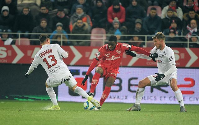 Stephy Mavididi with Dijon (Photo via Instagram)