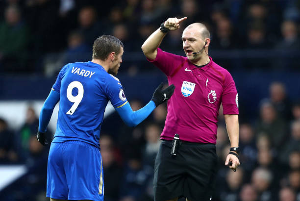 Vardy did hold talks with Arsenal - despite what he claims 2 Jamie Vardy of Leicester City speaks with Bobby Madley, Match Referee during the Premier League match between West Bromwich Albion and Leicester City at The Hawthorns on March 10, 2018 in West Bromwich, England.