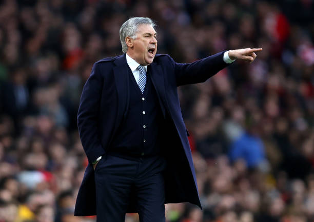 Carlo Ancelotti, Manager of Everton shouts instructions during the Premier League match between Arsenal FC and Everton FC at Emirates Stadium on February 23, 2020 in London, United Kingdom.