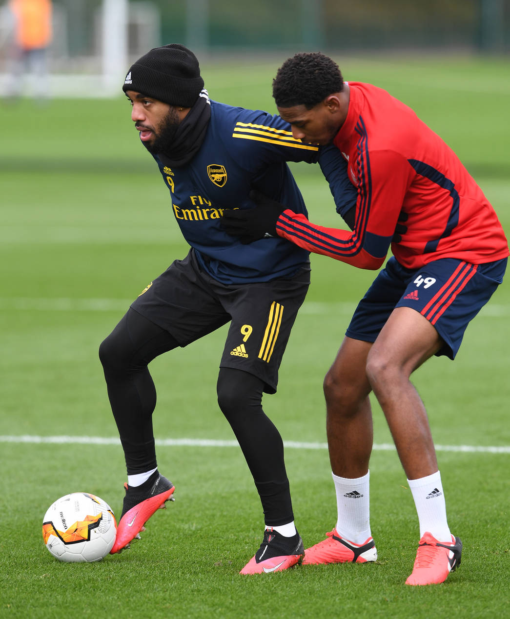 Arsenal and Tottenhan adopt similar coronavirus prevention measures 2 ST ALBANS, ENGLAND - FEBRUARY 26: Zech Medley of Arsenal during the Arsenal 1st Team Training Session at London Colney on February 26, 2020, in St Albans, England. (Photo by David Price/Arsenal FC via Getty Images)