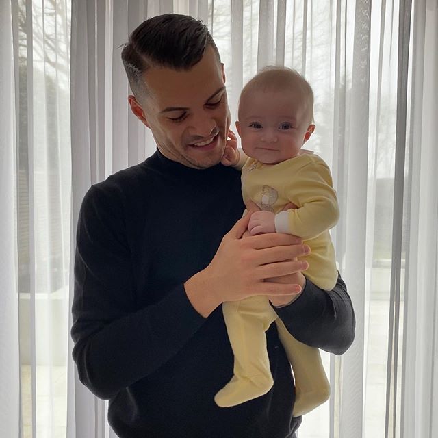 Granit Xhaka with his daughter (Photo via Xhaka on Instagram)