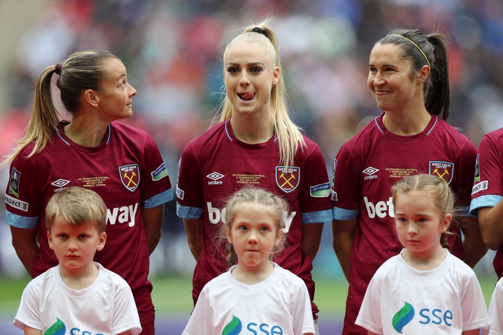 LONDON, ENGLAND - MAY 04: Alisha Lehmann of West Ham United Ladies (center) licks her lips ahead of the Women's FA Cup Final match between Manchester City Women and West Ham United Ladies at Wembley Stadium on May 04, 2019 in London, England. (Photo by Naomi Baker/Getty Images)