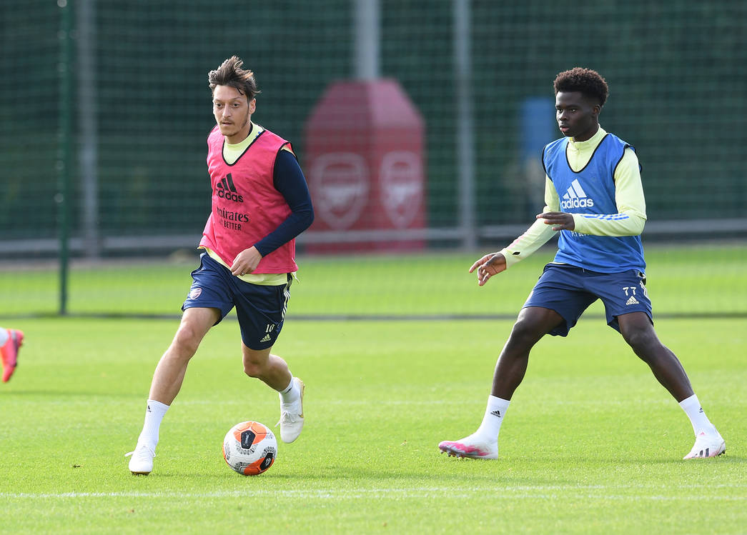 ST ALBANS, ENGLAND - JULY 14: Mesut Ozil of Arsenal during a training session at London Colney on July 14, 2020 in St Albans, England. (Photo by St...