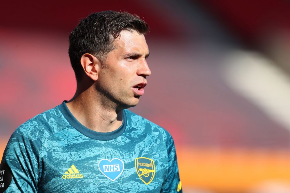 An NHS logo is disolayed on the shirt of Arsenal's Argentinian goalkeeper Emiliano Martinez during the English Premier League football match betwee...
