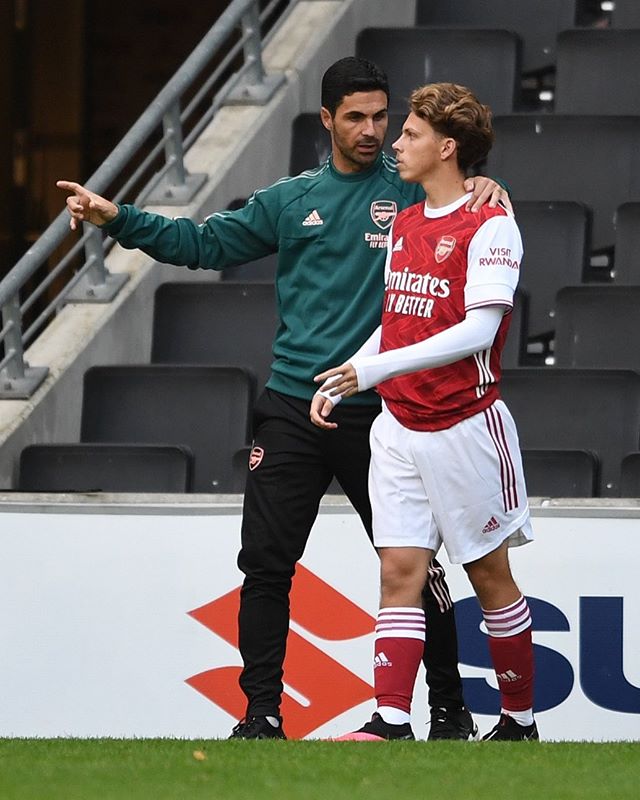4 Arsenal players who caught the eye in MK Dons friendly 4 Mikel Arteta with Ben Cottrell at the friendly match against MK Dons (Photo via Cottrell on Instagram)