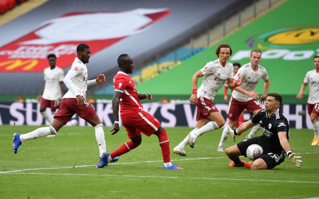 Former Gunner explains why he joined Arsenal 2 LONDON, ENGLAND - AUGUST 29: Emiliano Martinez of Arsenal makes a save from Sadio Mane of Liverpool during the FA Community Shield final between Arsenal and Liverpool at Wembley Stadium on August 29, 2020 in London, England. (Photo by Justin Tallis/ pool via Getty Images)
