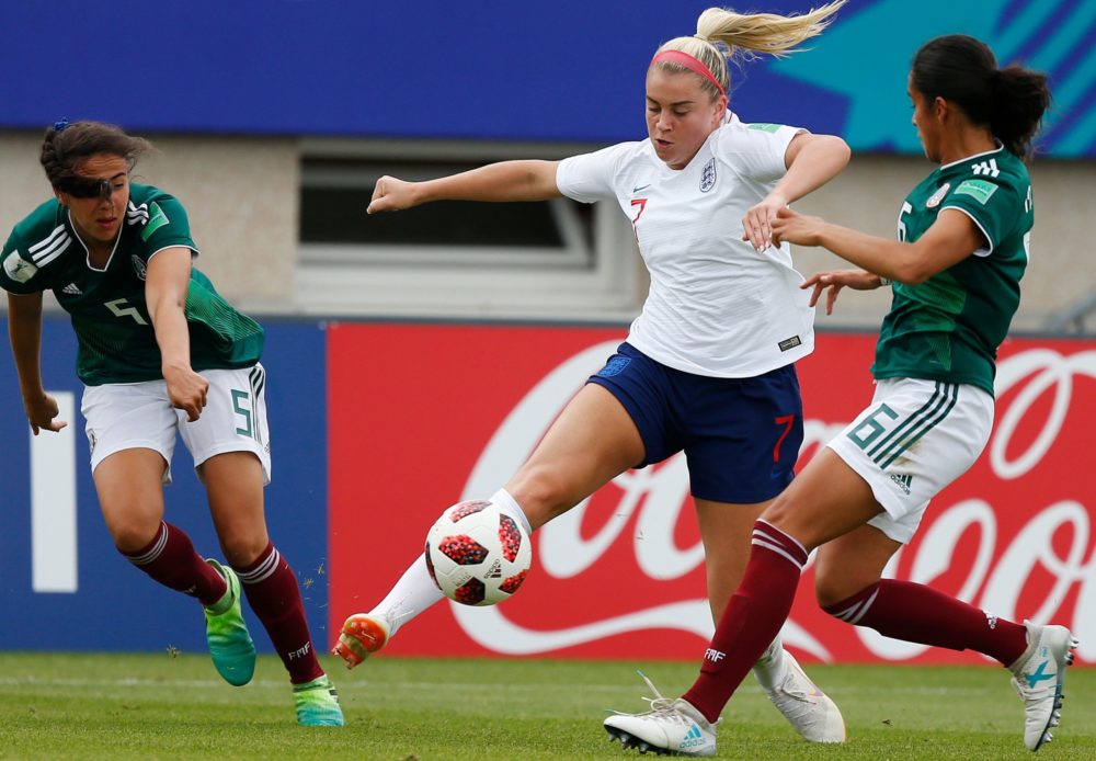 Russo and Wubben-Moy available: Why Arsenal should sign them 3 England's Alessia Russo (C) vies for the ball with Mexico's Jimena Lopez (L) and Mexico's Maricarmen Reyes (R) during the women's World Cup Under 20 football match between England and Mexico on August 12, 2018 at the Marville stadium in Saint-Malo, northwestern France. (Photo by CHARLY TRIBALLEAU / AFP)