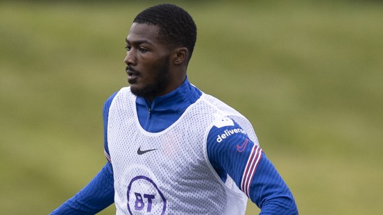 Ainsley Maitland-Niles has West Brom medical 2 Ainsley Maitland-Niles in training with England (Photo via England on Twitter)
