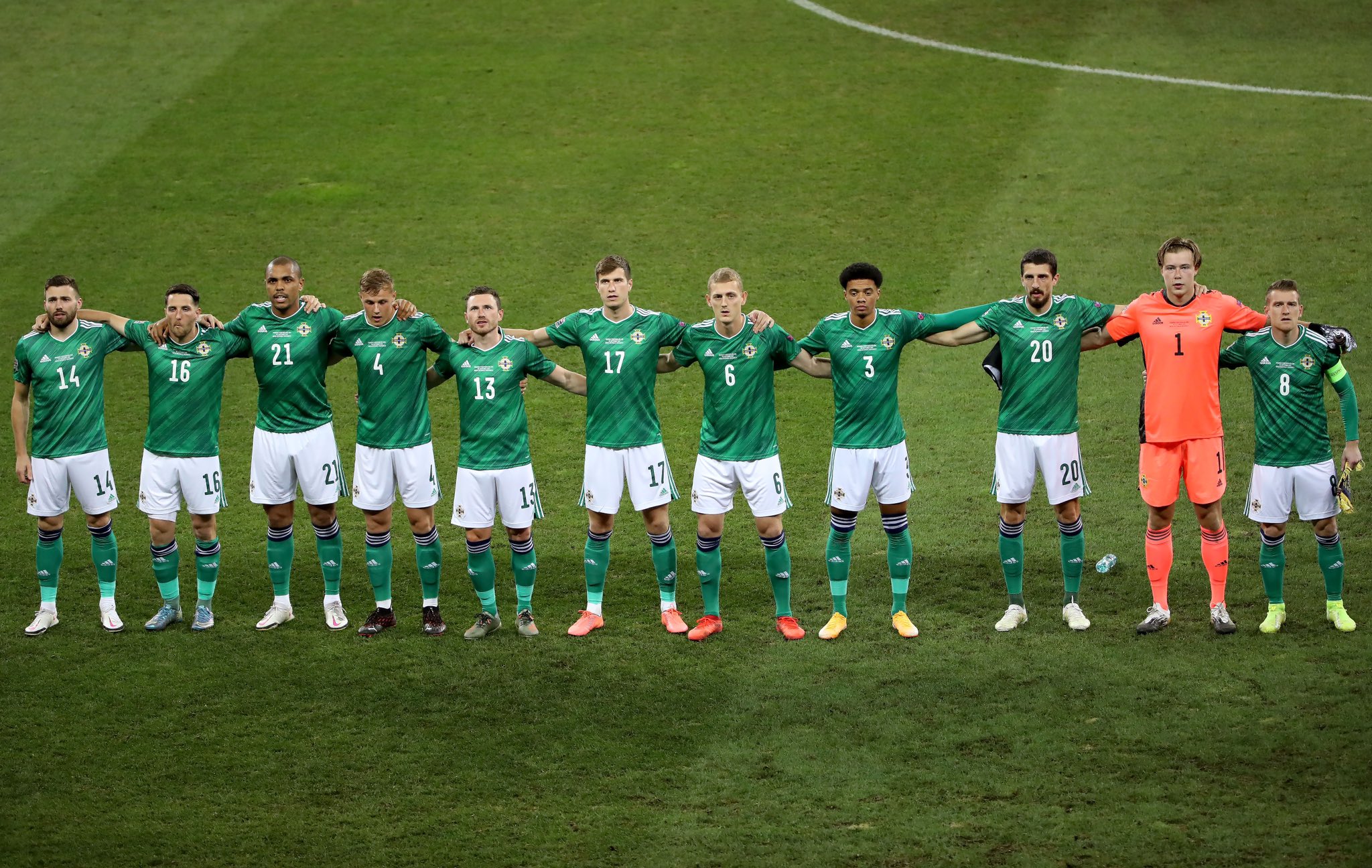 Daniel Ballard (number four) with the team ahead of his senior international debut for Northern Ireland (Photo via NorthernIreland on Twitter)