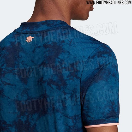 Arsenal Third Kit leak (Photo via FootyHeadlines.com)