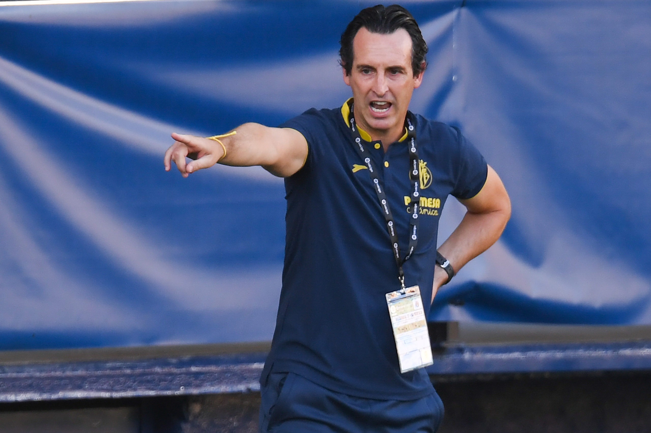 VILLAREAL, SPAIN - SEPTEMBER 13: Head coach Unai Emery of Villarreal CF reacts during the La Liga match between Villarreal CF and SD Huesca at Esta...