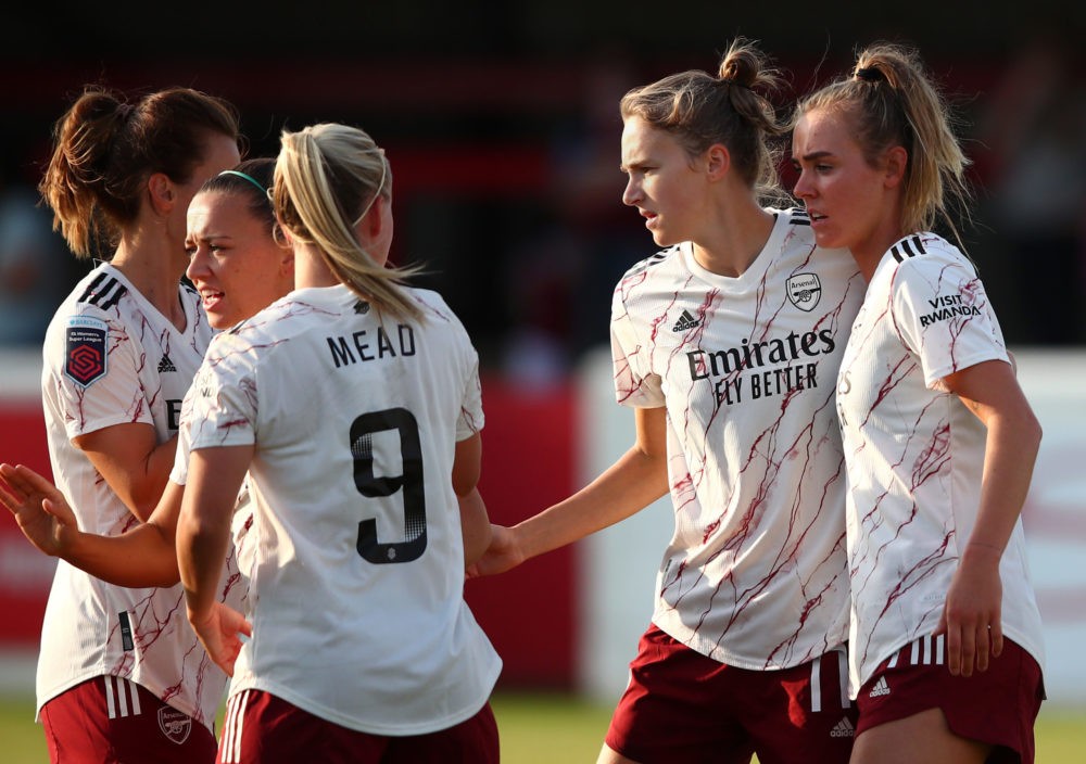 DAGENHAM, ENGLAND - SEPTEMBER 12: Jill Roord of Arsenal FC celebrates with Vivanne Miedema after scoring her sides first goal during the FA Women's...