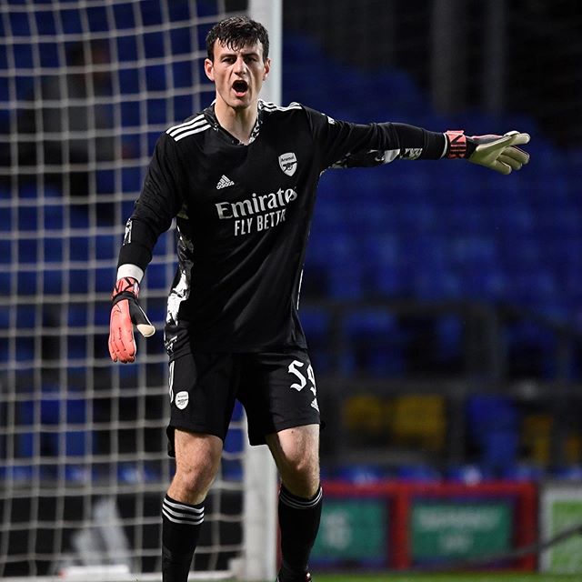Arsenal u23s avoid relegation with 92nd-minute equaliser 3 Tom Smith with Arsenal (Photo via Smith on Instagram)