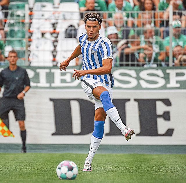 Omar Rekik with Hertha BSC (Photo via Rekik on Instagram)