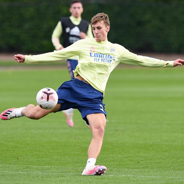 3 goals, 1 assist in 4 youth games for massive Arsenal summer signing 3 Nikolaj Moller with the Arsenal u23s in training (Photo via Moller on Instagram)