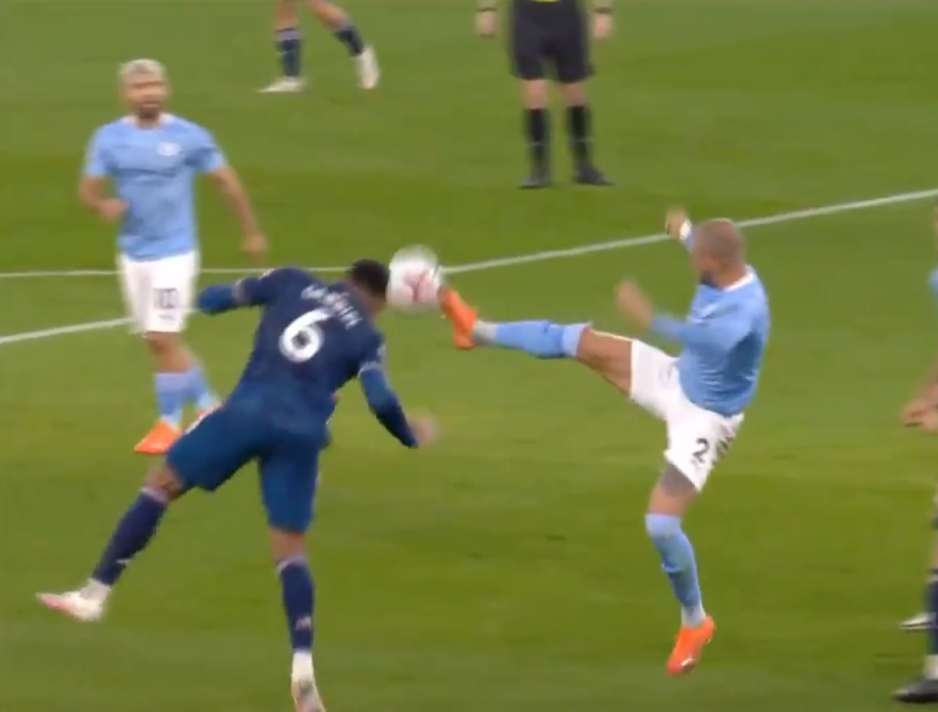 Kyle Walker's high kick against Arsenal (Photo via Sky Sports News)
