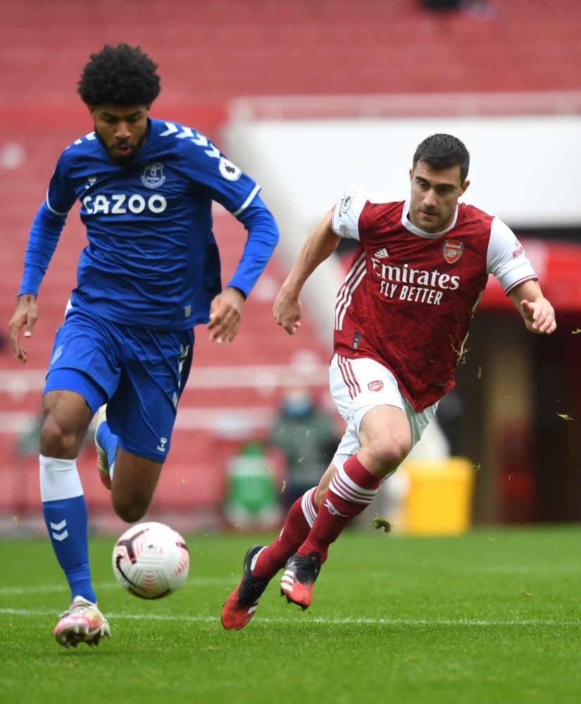 Sokratis Papastathopoulos at the Emirates Stadium with the Arsenal u23s (Photo via Arsenal Academy on Twitter)