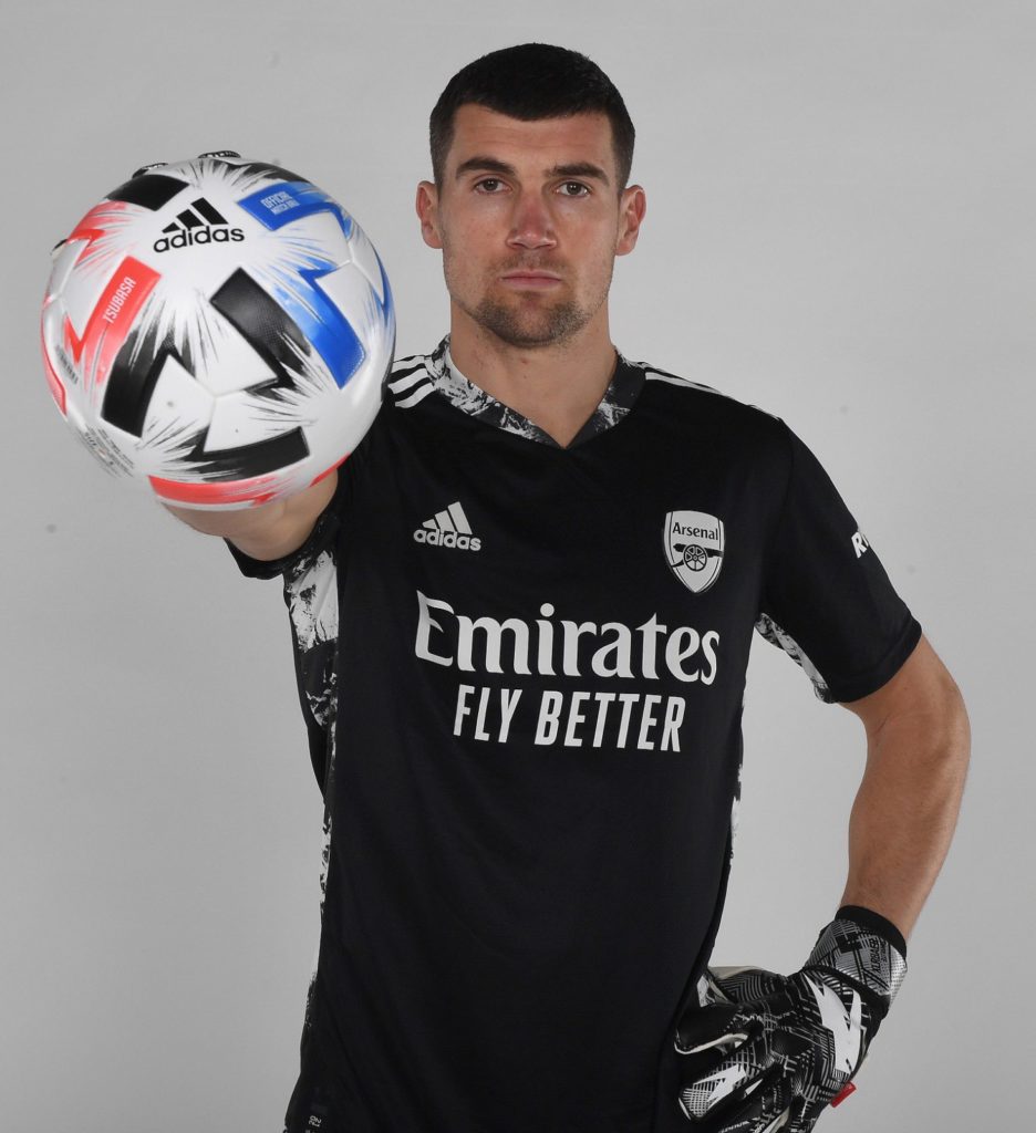 Arsenal sign 28-year-old goalkeeper: Shirt number confirmed 2 Mat Ryan after signing for Arsenal (Photo via Ryan on Twitter)