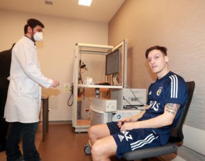 Mesut Ozil medical via Fenerbahce