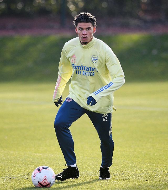 "Feels good to be back": Omar Rekik returns to training 2 Omar Rekik with Arsenal in training (Photo via Rekik on Instagram)