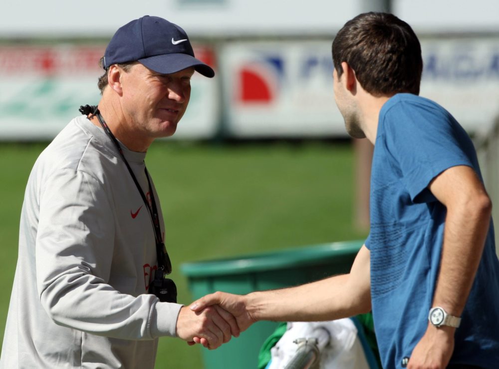 Former goalkeeper coach Gerry Peyton Arsenal and Marketing boss Martin Walizadeh on 21st July, 2009 (Photo via Imago)