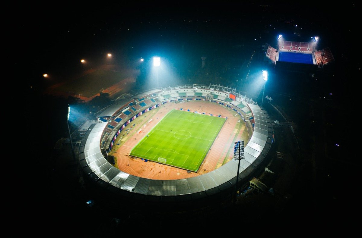 Former Arsenal coach replaced as head coach with just 1 game left 3 Kalinga Stadium, Odisha
