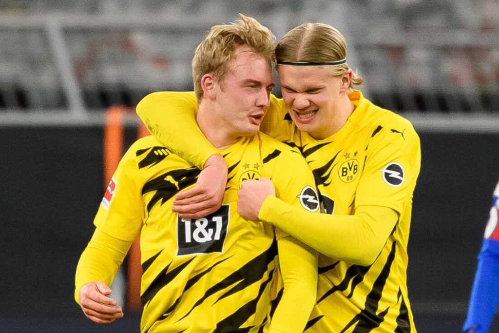 Arsenal retain their interest in Julian Brandt 2 Julian Brandt Borussia Dortmund und Erling Haaland Borussia Dortmund Torjubel, jubeln nach dem treffer zum 1:0 durch Julian Brandt Borussia Dortmund bei dem Spiel der 1. Bundesliga zwischen BV Borussia Dortmund und Hertha BSC Berlin im Signal Iduna Park am 13. Maerz 2021 in Dortmund. Foto von Alex Gottschalk/POOL DFB
