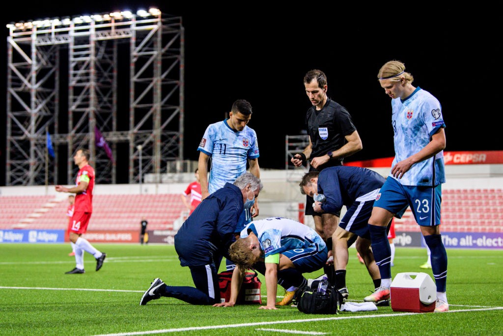 Martin Odegaard injury update after Norway substitution 2 Martin Odegaard of Norway in pain during the FIFA World Cup Qualifier football match between Gibraltar and Norway on March 24, 2021, in Gibraltar. Photo: Vegard Wivestad Grott / BILDBYRAN