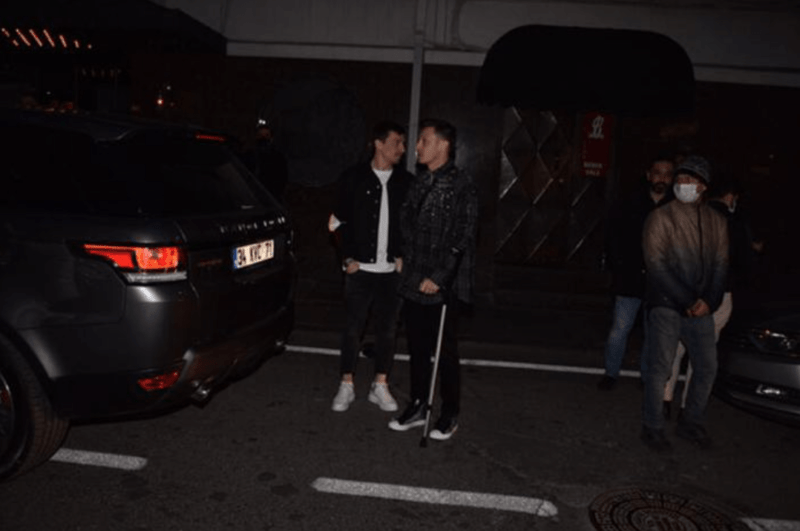Mesut Ozil via fanatik