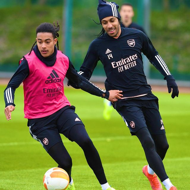 Miguel Azeez in first-team training with Arsenal (Photo via Azeez on Instagram)