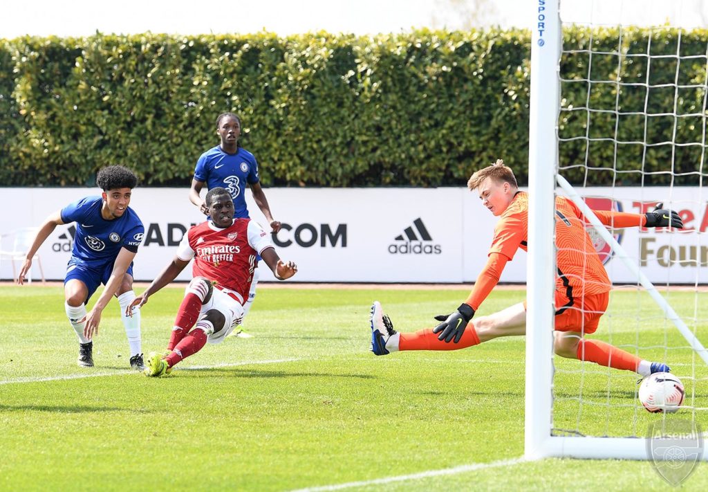 Arsenal will call up academy player to squad vs Brentford 3 Mazeed Ogungbo scores against Chelsea (Photo via David Price on Twitter)