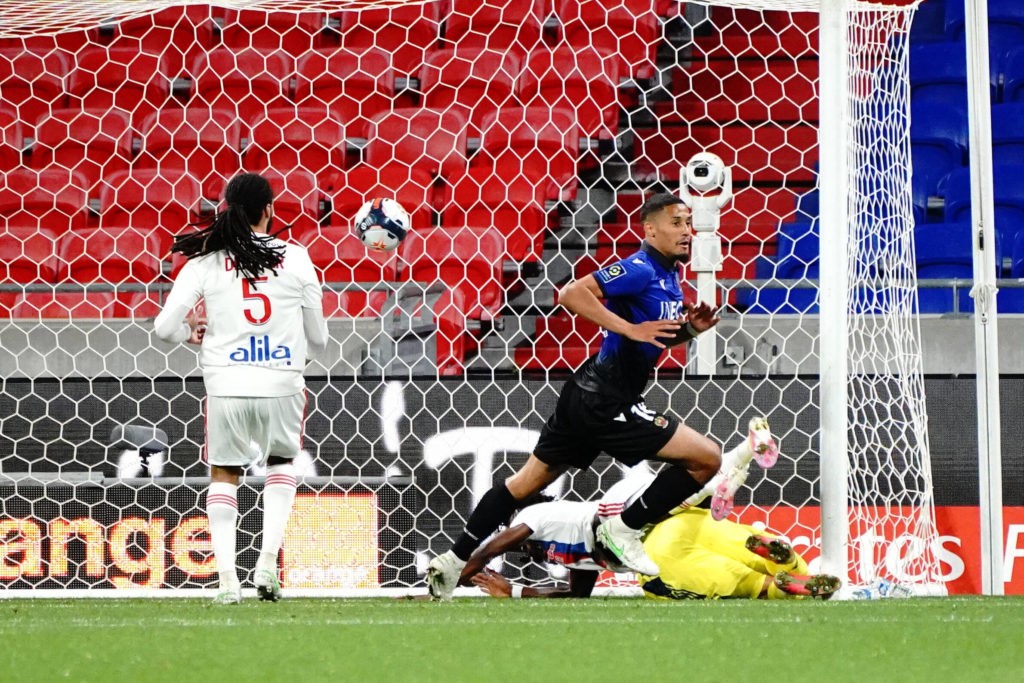 Video: William Saliba scores his 1st senior goal 2 William Saliba scores for OGC Nice - Lyon vs OGC Nice - Ligue 1 Uber Eats - Lyon - 23/05/2021 Photo: NorbertScanella / PanoramiC