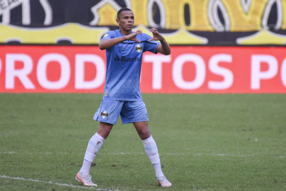 Vanderson of Gremio celebrates his goal during the Brazilian League Campeonato Brasileiro Serie A football match between Ceara v Gremio at the Cast...