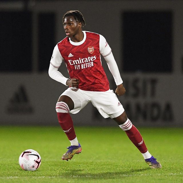 Talented Arsenal 18yo signs for Brentford 2 Daniel Oyegoke with Arsenal (Photo via Oyegoke on Instagram)
