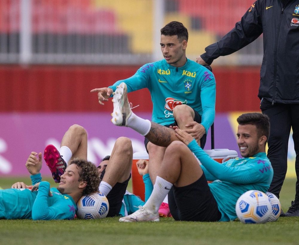 Gabriel Martinelli with Brazil (Photo via Martinelli on Twitter)
