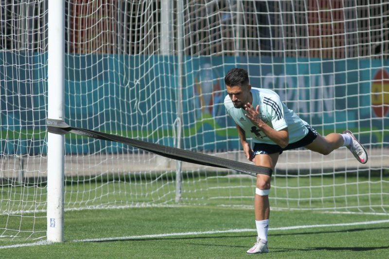 Dani Ceballos: "I want to succeed at Real Madrid" 2 Dani Ceballos attends the first training session of the team at Soccer City, in Las Rozas, outside Madrid, Spain, 01 July 2021. Copyright: Javier Lizon