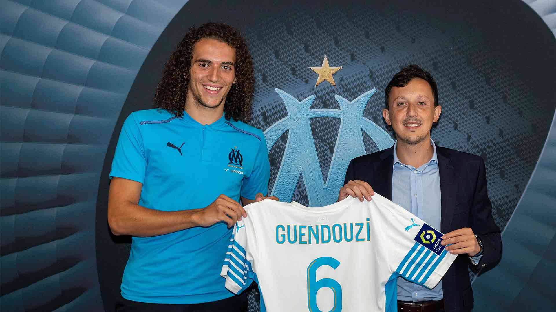 Matteo Guendouzi signing for Marseille (Photo via OM.fr)