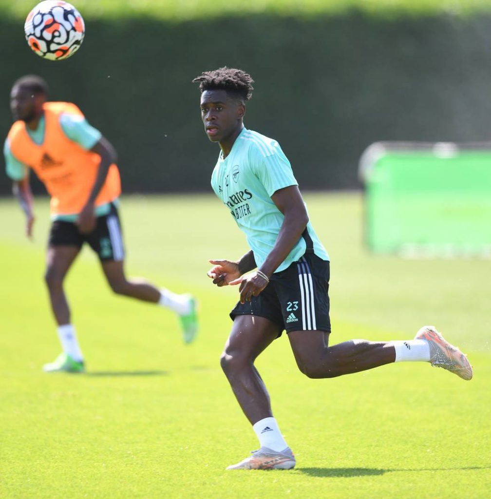 Albert Sambi Lokonga in training with Arsenal (Photo via Arsenal.com)