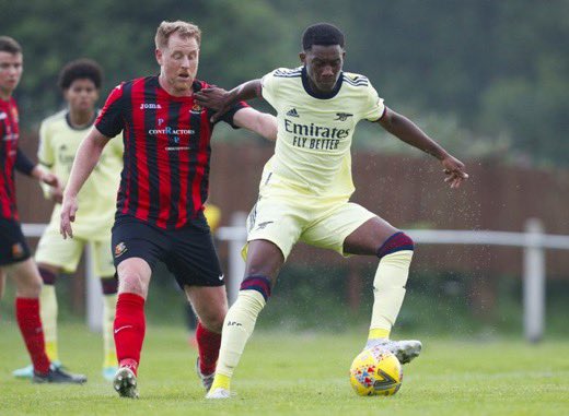 Khayon Edwards for the Arsenal u18s vs Tavistock AFC (Photo via Tavistock on Twitter)