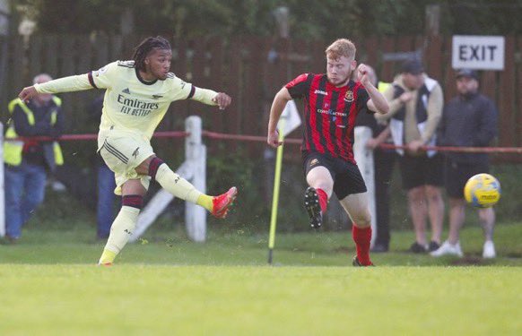 Mauro Bandeira scores for the Arsenal u18s vs Tavistock AFC (Photo via Tavistock on Twitter)