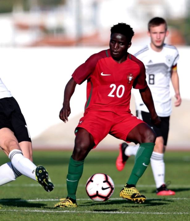 Matchoi Djalo with a Portugal youth team (Photo by Filipe Farinha/Getty Images for DFB)