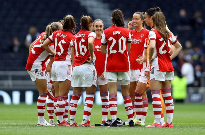 London, England, 8th August 2021. The Arsenal team gather for a team talk ahead of the Pre Season Friendly match at the Tottenham Hotspur Stadium, London. Picture credit: Paul Terry / Sportimage