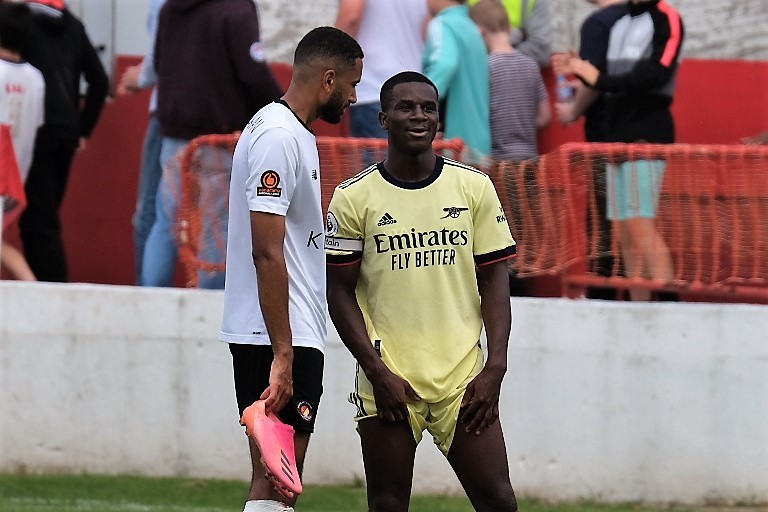 Arsenal 23yo finally links up with his new loan side 2 Jordi Osei-Tutu with the Arsenal u23s after their game against Ebbsfleet United (Photo by Dan Critchlow)