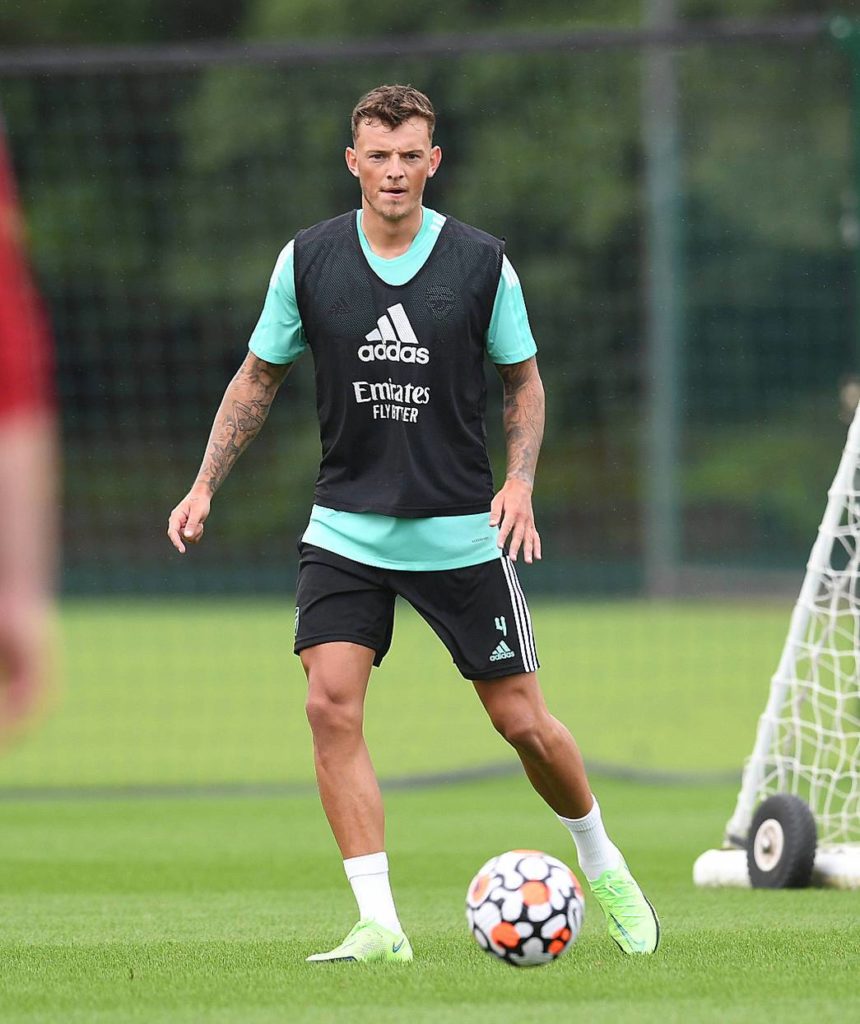 Ben White in training with Arsenal (Photo via Arsenal.com)